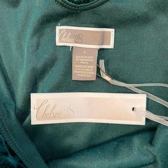 Nordstrom Chelsea28 NWT Green Velvet Ruffle Blouse Womens Size L Jewel Glam - Picture 2 of 7